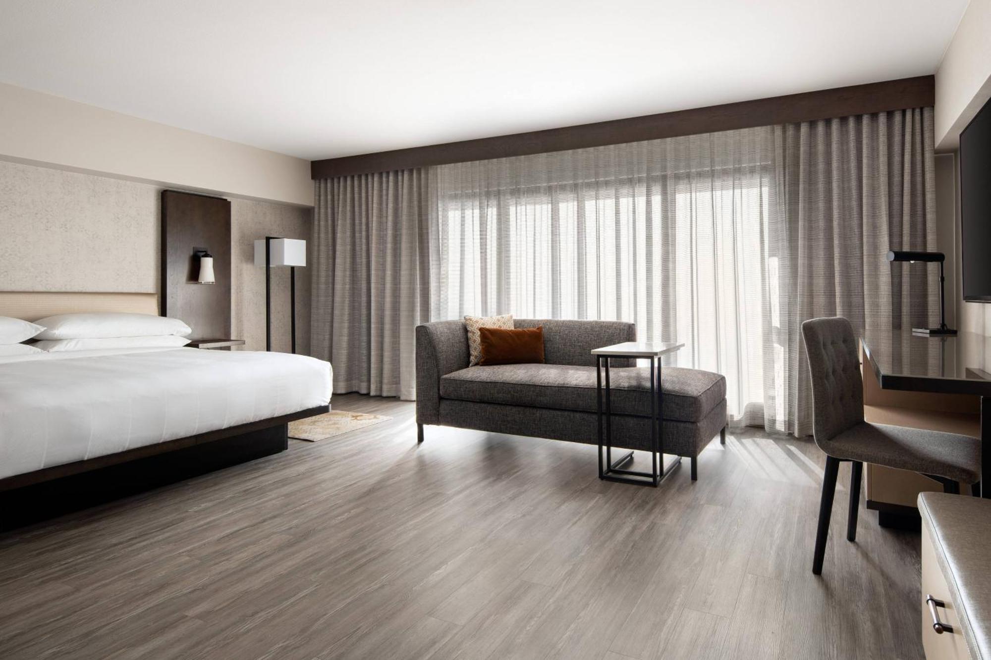 Marriott Riverside At The Convention Center Exteriér fotografie
